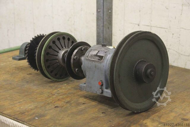 Versnelling 1: 11.96 SEW-EURODRIVE R42W