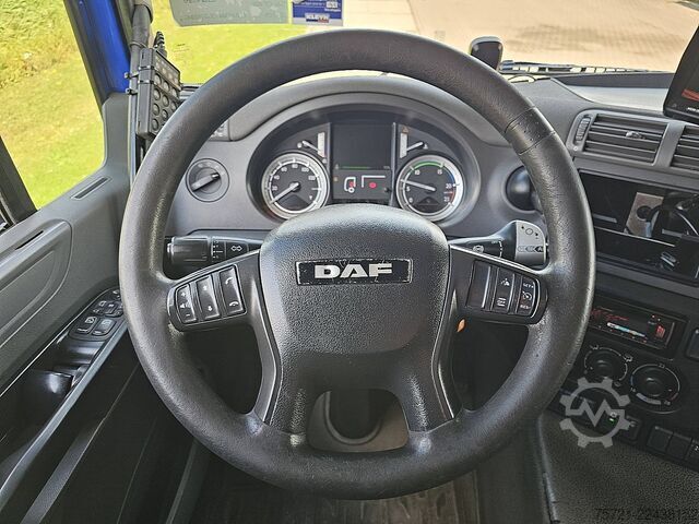 Koffer DAF CF 400 TAILLIFT