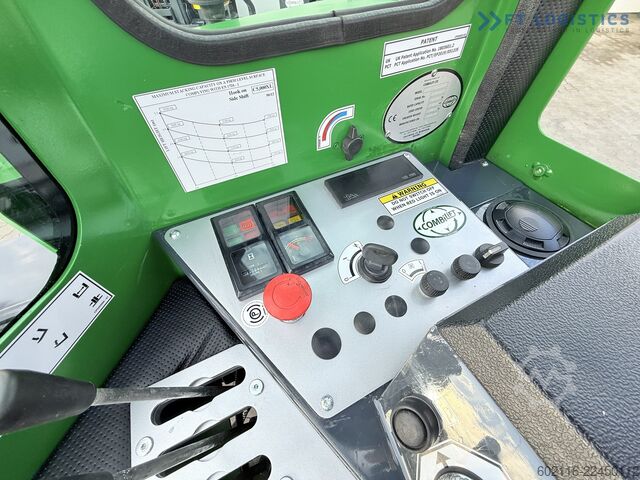 Vierwegvorkheftruck Combilift C5000XL / DIESEL / WIDE FORK POSITIONER