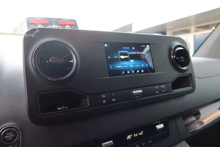 Gekoelde bakwagen Mercedes-Benz Sprinter 317 CDI L3/H2 Multi temp, Verplaatsbar...