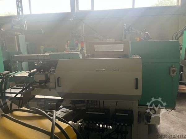 Injection molding machine Arburg 320K 700-250