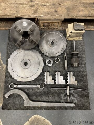 Harrison 150MM Metric (L6) Draaibank Harrison 150MM Metric (L6)