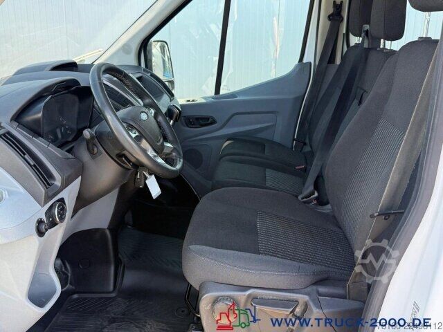 Pick-up varevogn Ford Transit 350 2.2 TDCI DoKa 7 Sitze Klima AHK 2,7t