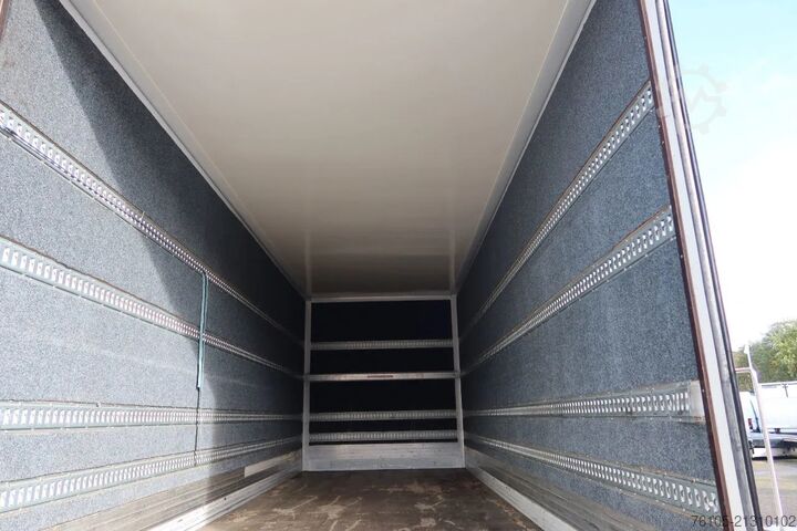 Box body Mercedes-Benz Atego 1223 1223 L  Bak + Klep Bar 3000 KG