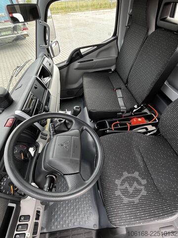 Kraan met kipper Fuso Canter 7C15 Fassi Kran 3-seiten Kipper
