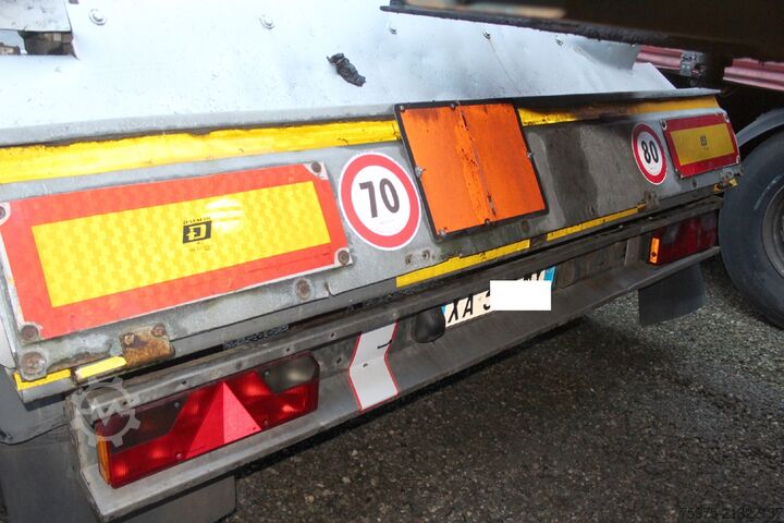 Cserélhető felépítményes félpótkocsi Menci semirimorchio ribaltabile 20 piedi 3assi