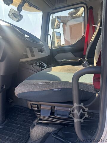 Chladírenský vůz Volvo 