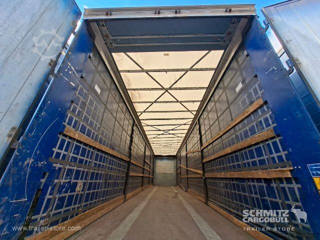Naczepa otwarta z plandeką Kögel Curtainsider Mega