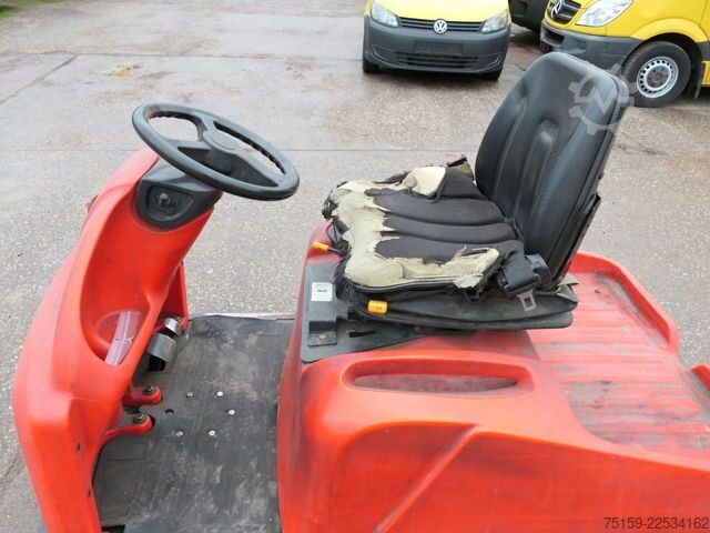 Otro linde P 60 Z Schlepper AHK Batterie 51/2020