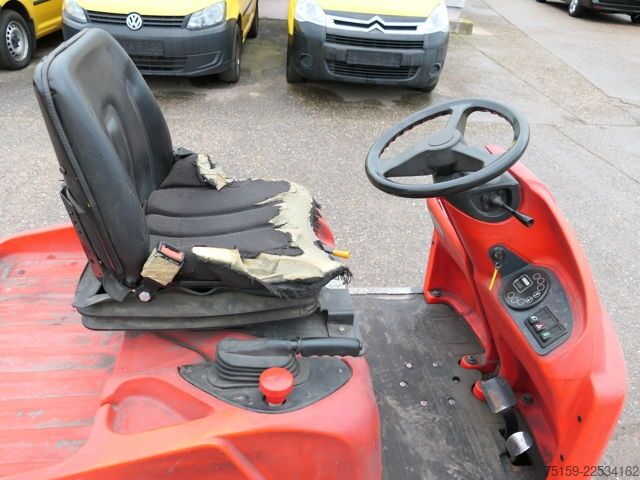 Otro linde P 60 Z Schlepper AHK Batterie 51/2020