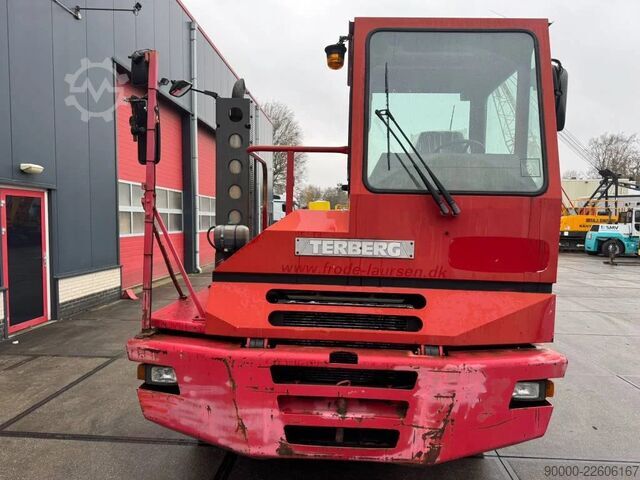 Terminal tractor Terberg YT 220
