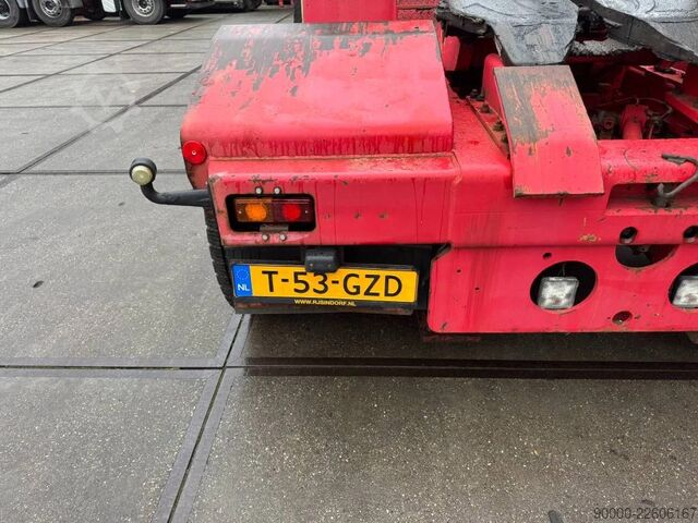 Terminal tractor Terberg YT 220