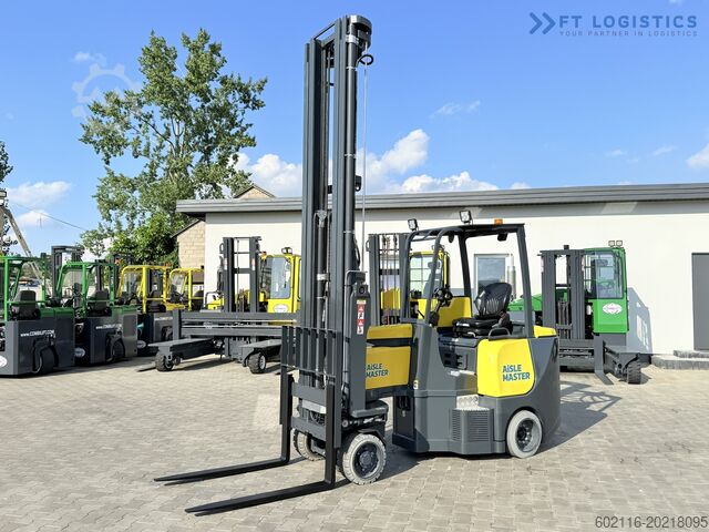 Dar koridorlu forklift Combilift AISLE MASTER TRIPLEX 8500 FREE LIFT TOP1