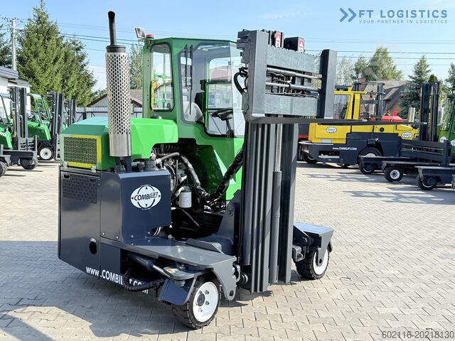 Négymenetes targoncá Combilift C2500 TRIPLEX 4900 Width: 1900 mm GAS