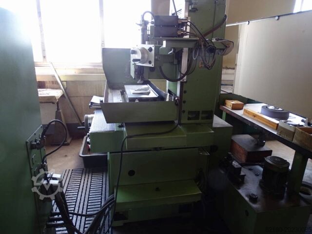 Machine à rectifier les surfaces Brand Compakt 600N