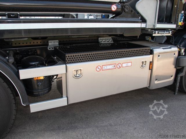 Kippers vrachtauto DAF XD 410 FA Absetzkipper