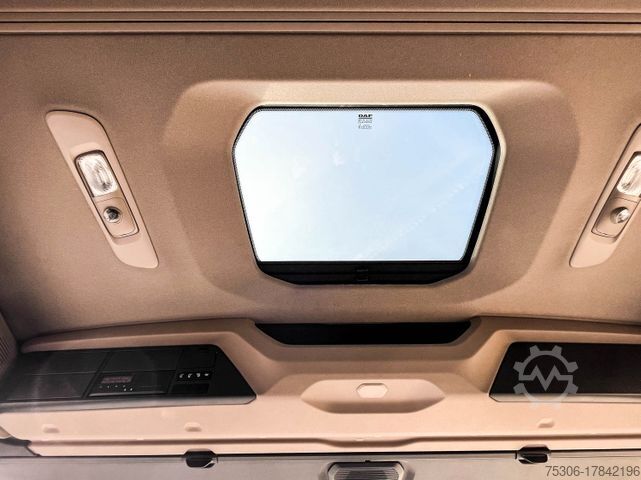 Kippers vrachtauto DAF XD 410 FA Absetzkipper