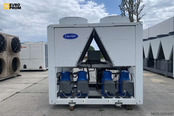Kältemaschine Used Industrial Chiller CARRIER - 261 kW | With warranty