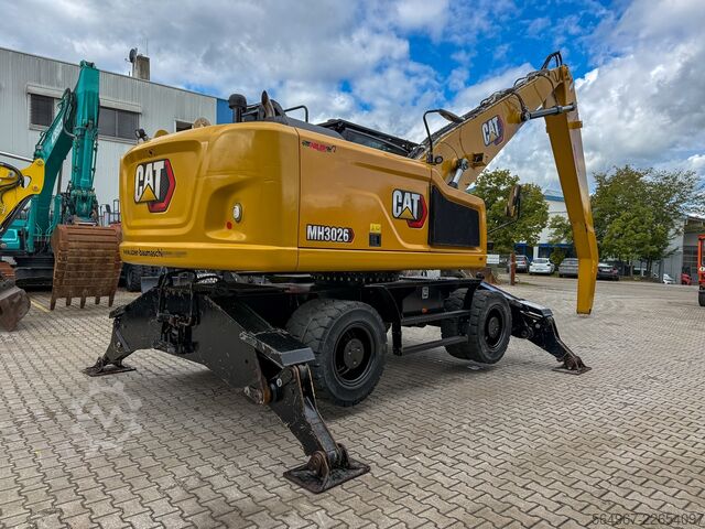 Umschlagbagger Caterpillar CAT MH3026-06C Umschlagbagger Kamera ZSA