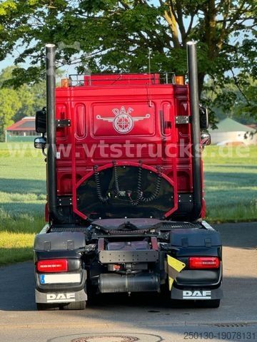 Standart çekici ünitesi DAF 106 XF Flat Cab Voll/Luft 530 PS Leder Alu