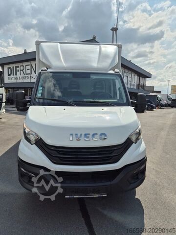 Bakwagen Iveco DAILY 35 C 14 , different location : TRUCK TRAD...