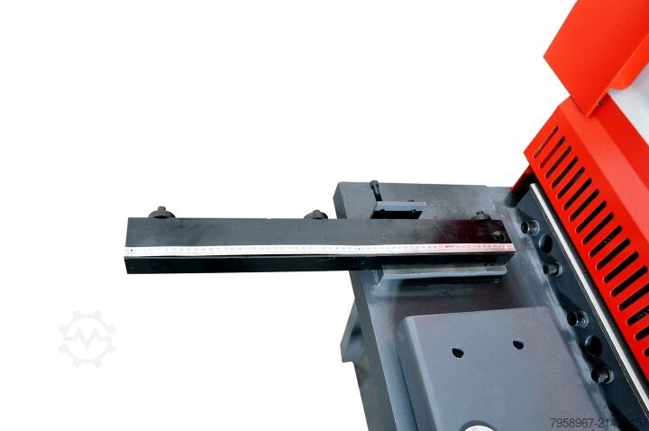 Hidraulikus asztali lemezolló 10 × 3200 mm Metal Technics Polska HYDRAULICZNE NOŻYCE GILOTYNOWE 10 X 3200