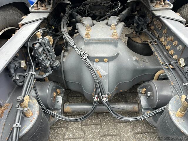 Volume SCM Volvo FH 400 Globe XL Mega / Full Air / 2 Tank / Euro 5