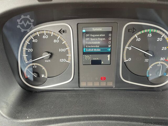 Düz kasa kamyon Mercedes-Benz Atego 1527 L ClassicSpace Luft AUT AHK SpurH