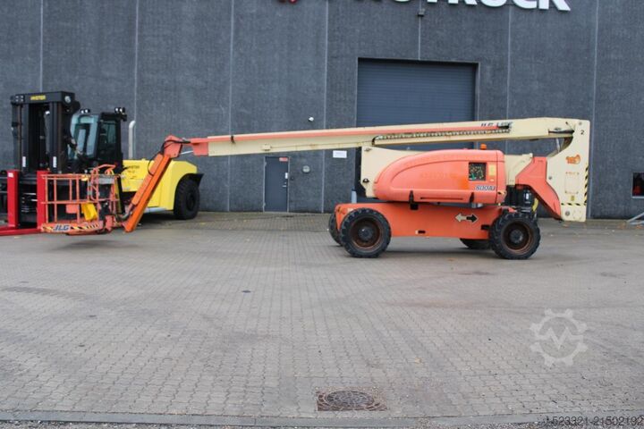 Heftruck JLG 800AJ