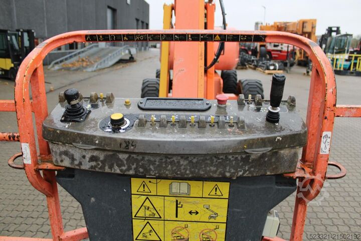 Heftruck JLG 800AJ