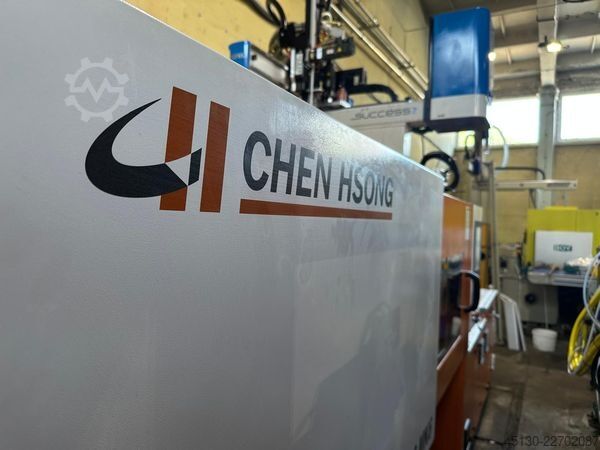 μηχανή χύτευσης με έγχυση Chen Hsong JetMaster 88-MK6 mit dem Roboter