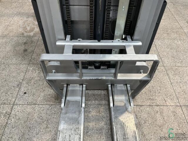 Stapelaar Still EXV-SF14I