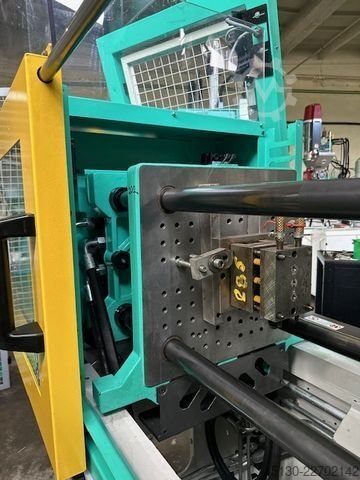 Vstřikovací stroj Arburg 270C 400-70 e²