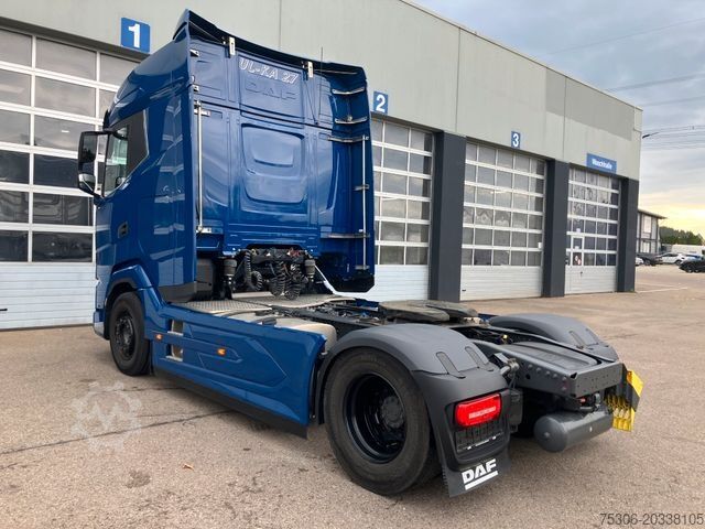 Tracteur routier standard DAF FT XG 480