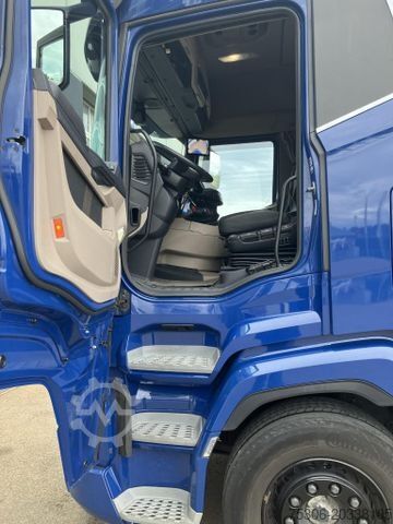 Tracteur routier standard DAF FT XG 480