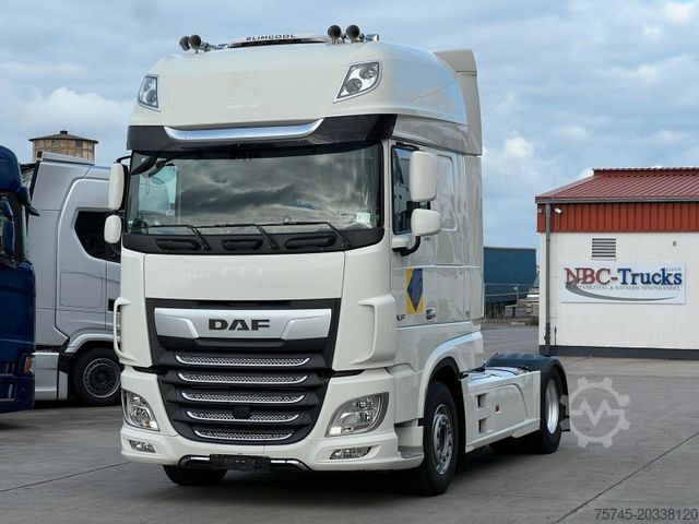 Standard nyergesvontató DAF XF 530 *ACC* 2XTANK *STANDKLIMA* RETARDER * BJ19
