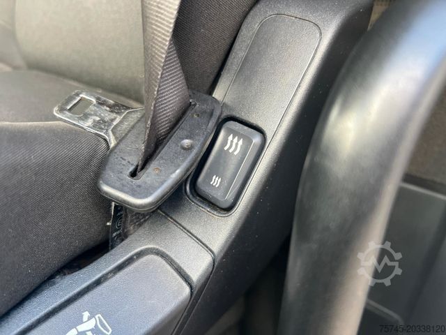 Standard nyergesvontató DAF XF 530 *ACC* 2XTANK *STANDKLIMA* RETARDER * BJ19