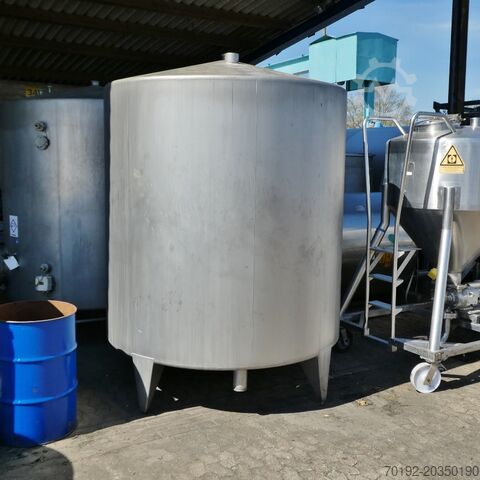 Serbatoio da 6100 litri in V2A 7889