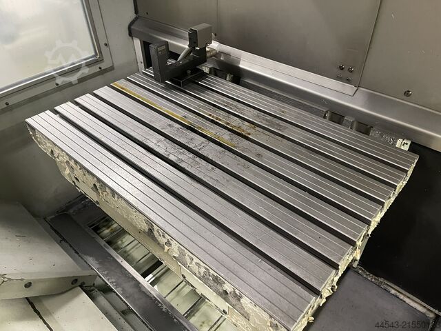 Vertical machining center Mikron VCP 600