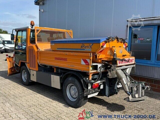 Magas tetős furgon  Boki HY1252B 4x4 Winterdienst Schild + Streuer