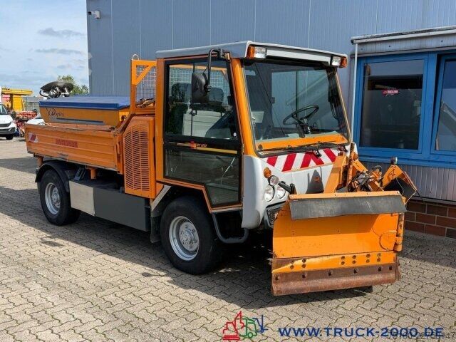 Magas tetős furgon Multicar Boki HY1252B 4x4 Winterdienst Schild + Streuer