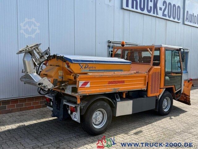 Magas tetős furgon Multicar Boki HY1252B 4x4 Winterdienst Schild + Streuer