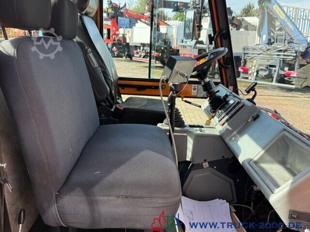 Magas tetős furgon Multicar Boki HY1252B 4x4 Winterdienst Schild + Streuer