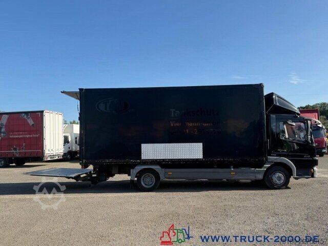 Dobozos furgon Mercedes-Benz Atego 816 Koffer 6m Ladebordwand ADR 3 Sitze AHK