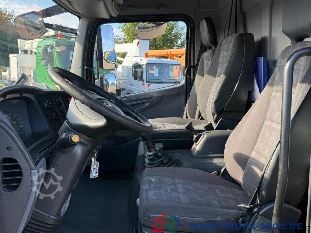 Dobozos furgon Mercedes-Benz Atego 816 Koffer 6m Ladebordwand ADR 3 Sitze AHK