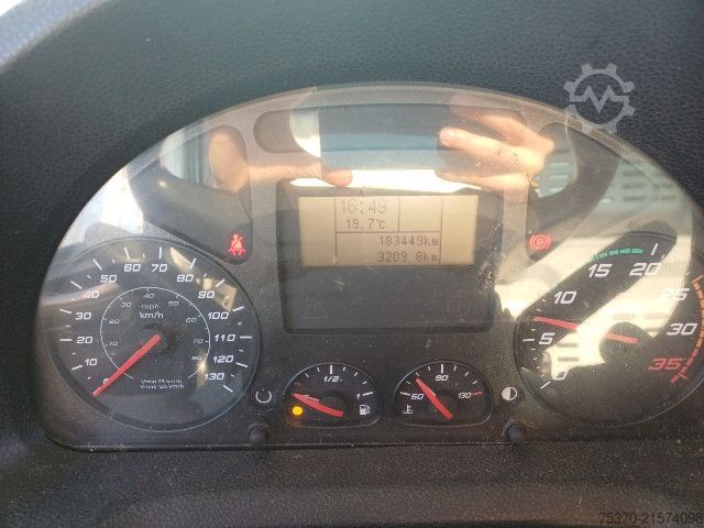 Caminhão frigorífico IVECO EUROCARGO ML120E19P