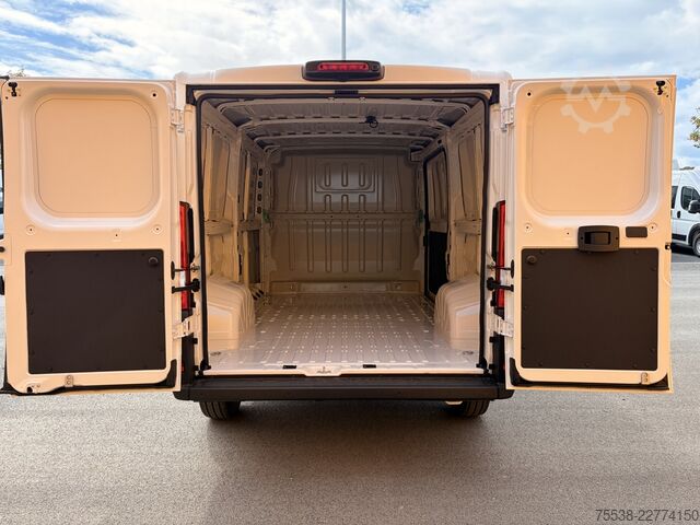 Bestelwagen Fiat Ducato