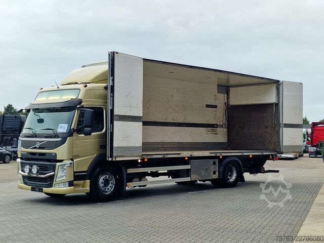 Walizka Volvo FM 370 Globetrotter 4x2 - Buggsbygg box with si...