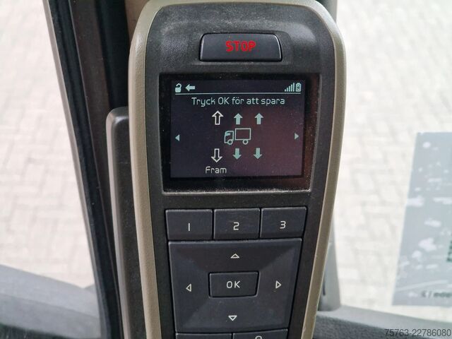 Walizka Volvo FM 370 Globetrotter 4x2 - Buggsbygg box with si...
