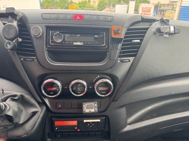 Anpassad skåpbil IVECO 70C17 Fleisch Theke Solar Heizung Kühler Kamera